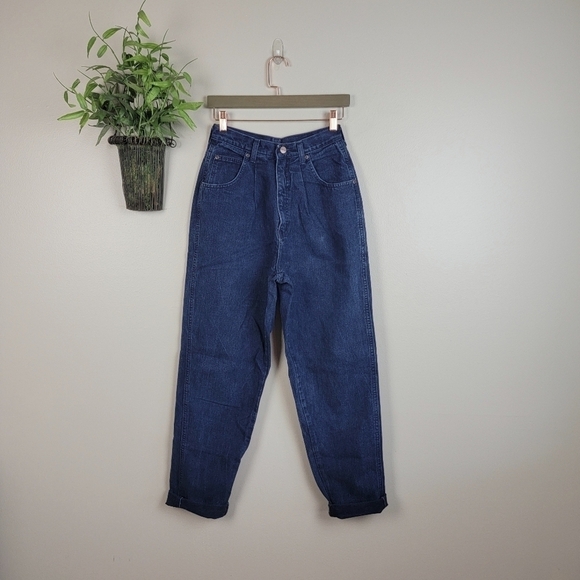 90s Vintage Lands End High Rise Dark Wash Tapered Leg Pleated Mom Jeans 0 - Picture 1 of 14